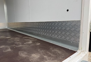 SDAC J7.5 РЕФРИЖЕРАТОР ХОУ ЭЛИНЖ 3Т 4,2×2,2×2,4м